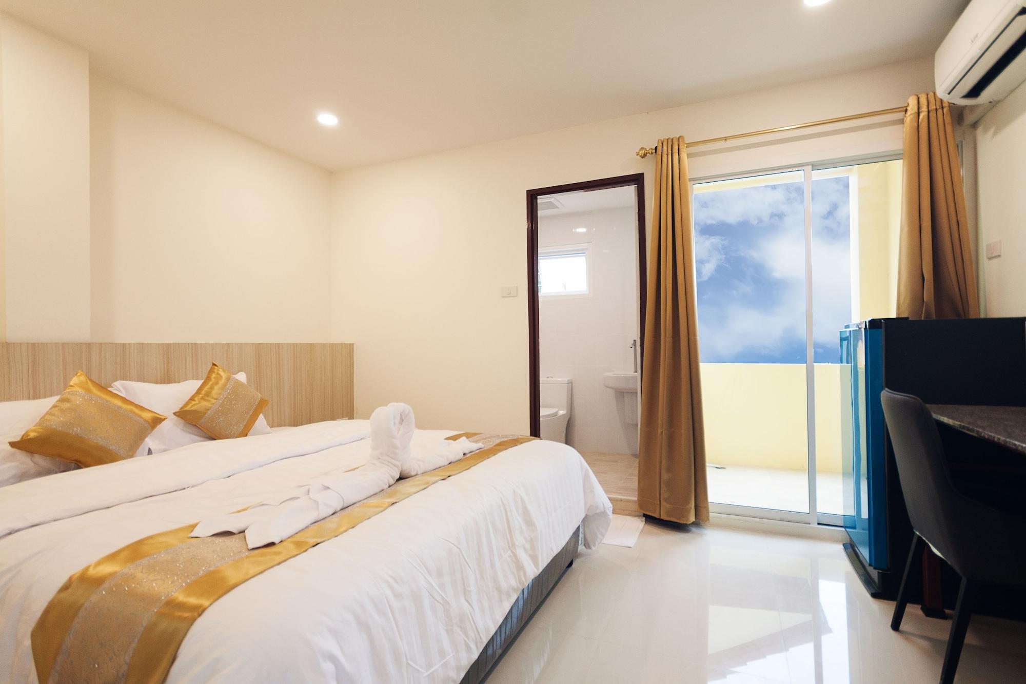 Happy Hostel Pattaya Extérieur photo